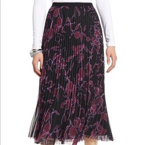 Halogen pleated chiffon skirt